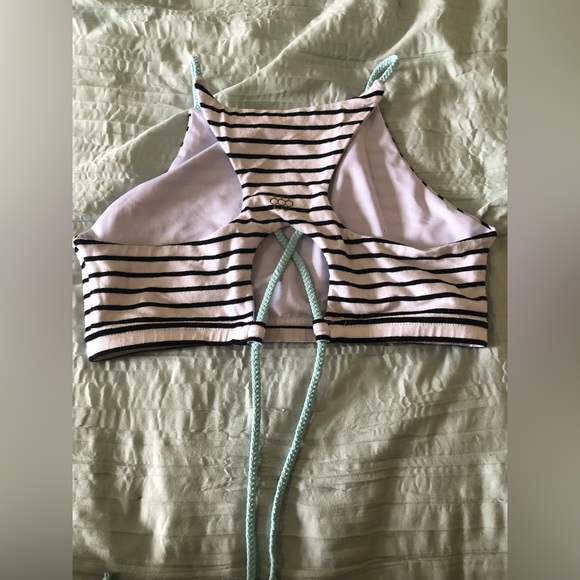 Honeycut DANCEWEAR top - Picture 2 of 4